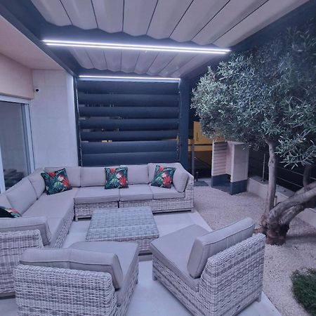 Villa Gina Sevid Bagian luar foto