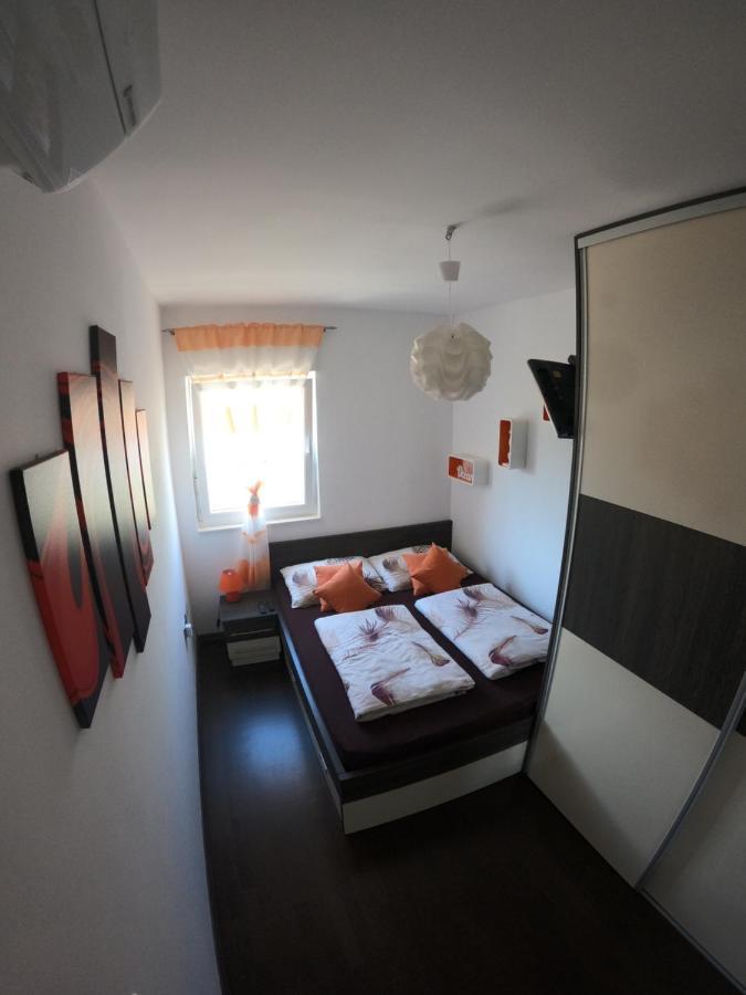 Villa Gina Sevid Bagian luar foto