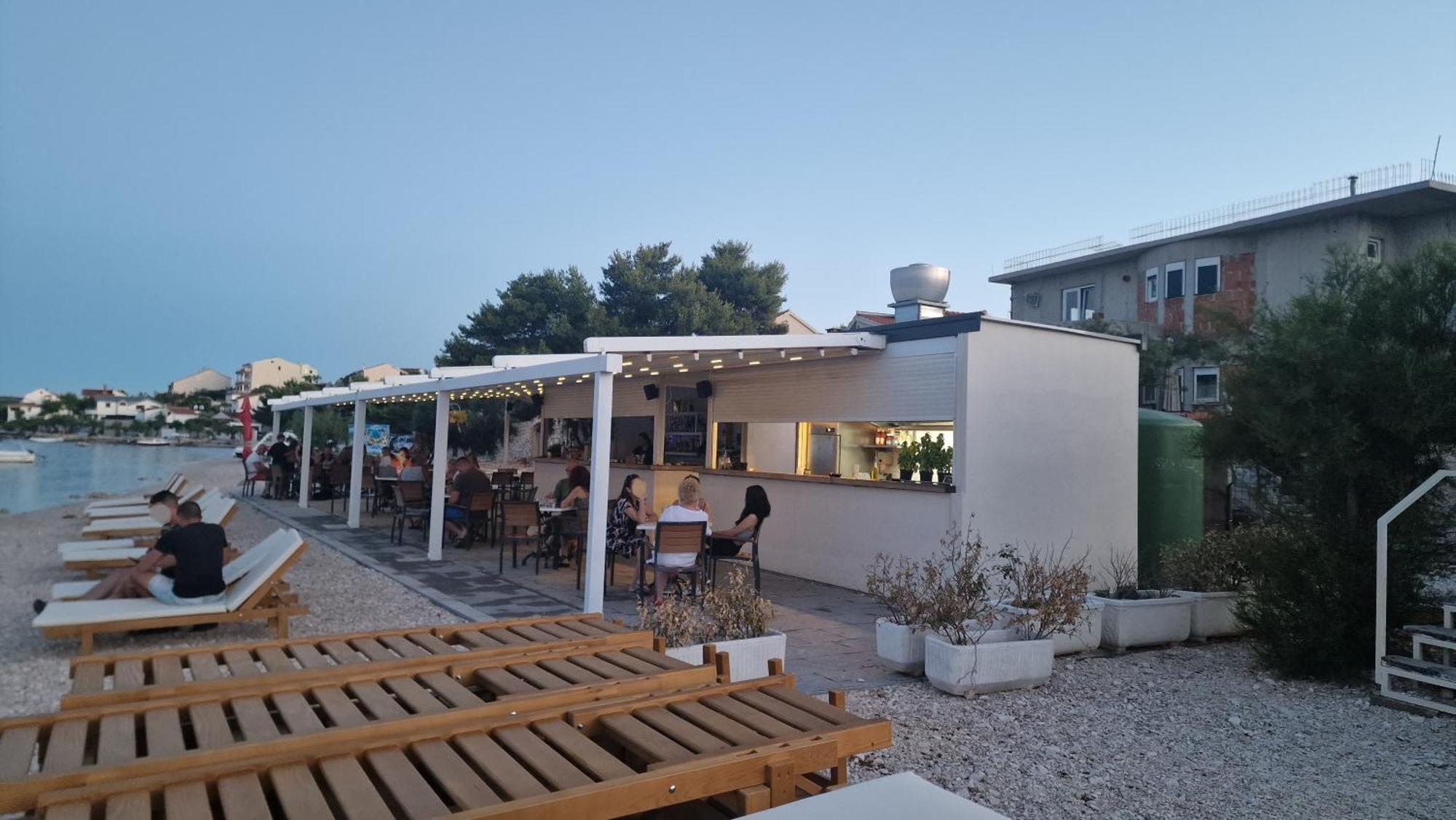 Villa Gina Sevid Bagian luar foto