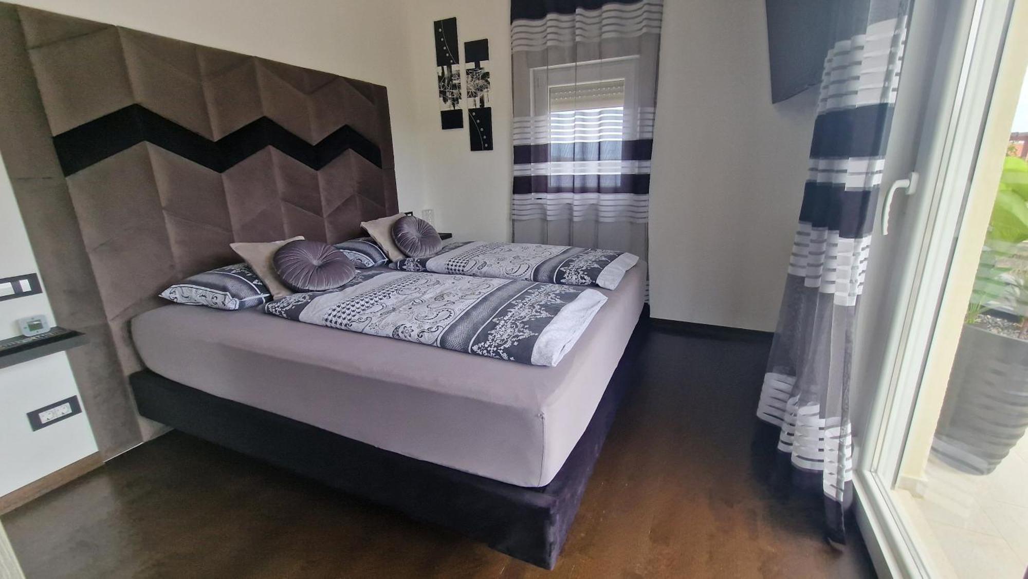 Villa Gina Sevid Bagian luar foto